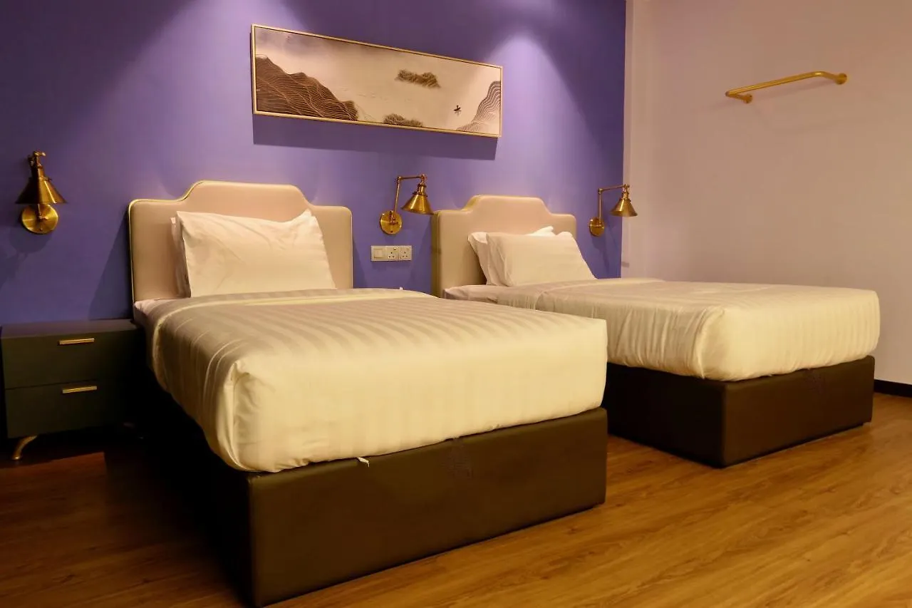 Le Embassy Hotel Georgetown George Town